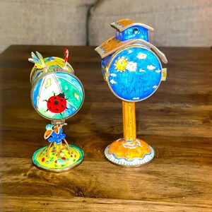 VTG Set of 2 US Mail Stamp Holder Birdhouses Kelvin Chen 2004 / 2002
